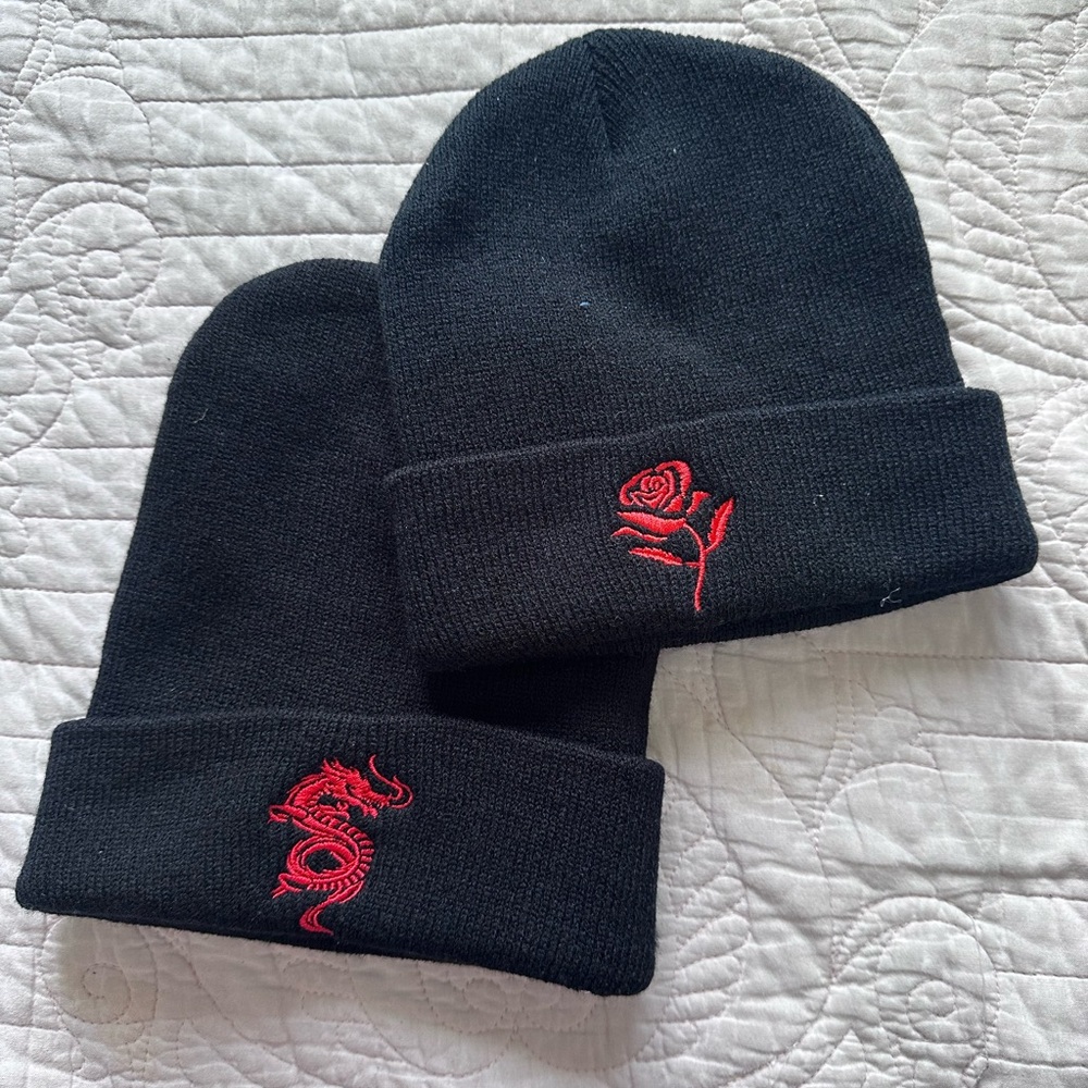 2pcs Chinese Dragon and Floral Embroidered Beanie